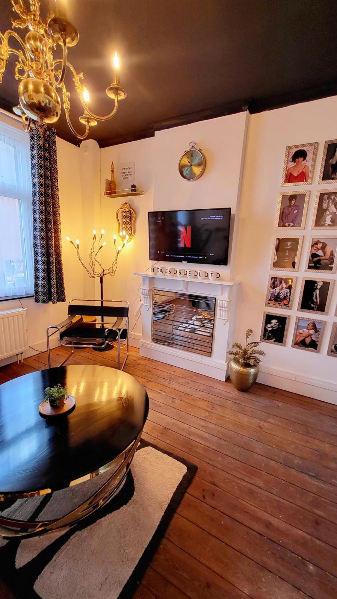 Ds39 - Sexy & Stylish Private Apartment With A Terrace In The Centre Of Hasselt For 1-8 People With Netflix Luaran gambar